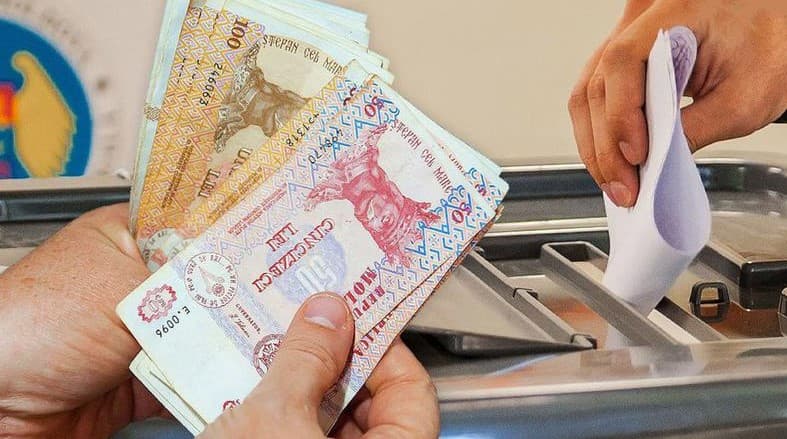 Amendă de 50 de mii de lei pentru o femeie din Soroca. Cumpăra voturi pentru blocul „Pobeda”