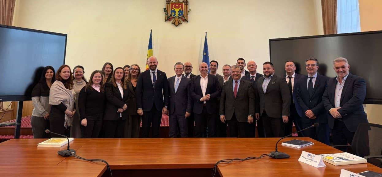 Antreprenorii români vor investi în infrastructura R. Moldova și vor facilita accesul la fonduri europene