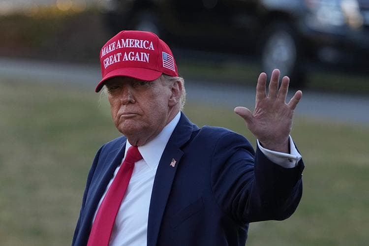 Donald Trump, primele declarații după atacul asupra Iranului: SUA au început „operaţiuni militare majore”