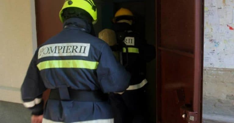 Incendiu în sediul Ministerului Sănătății. În zonă se observă fum dens