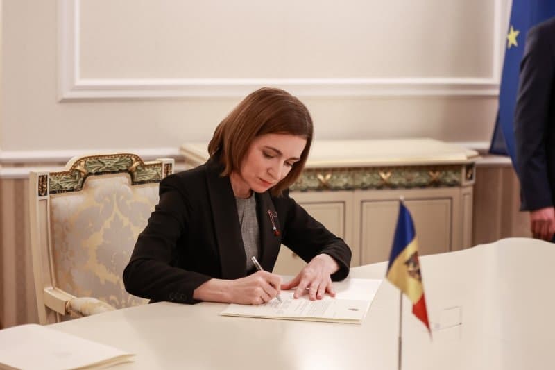 DOC // Maia Sandu a retras cetățenia pentru cinci ofițeri ai MGB-ului transnistrean