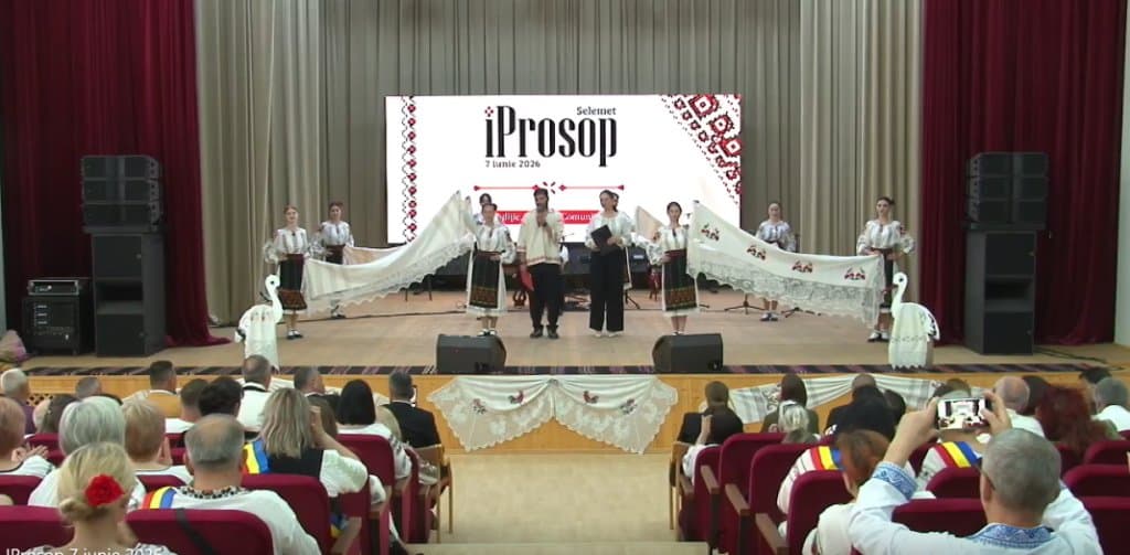 Țesutul manual și tradițiile populare, promovate la festivalul iProsop
