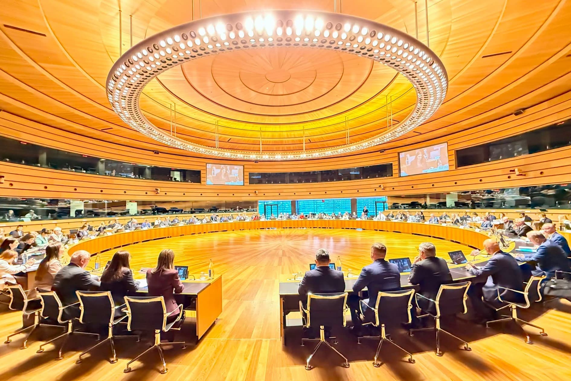 FLASH // Undă verde de la toate cele 27 de state ale UE: R. Moldova deschide marți negocierile pentru Clusterul 6
