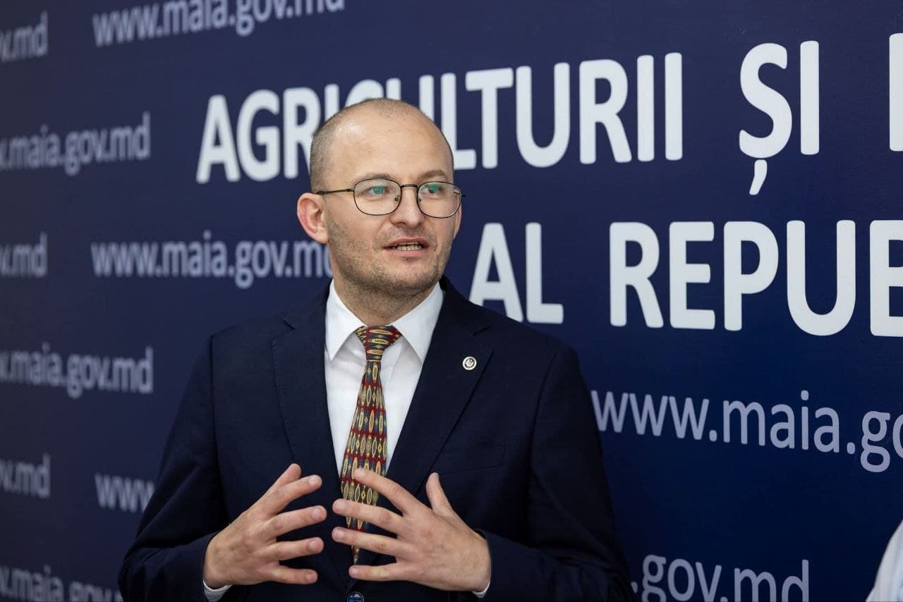 Radu Musteață „se pocăiește”: Sper ca toate acțiunile mele să nu fie șterse cu buretele de această greșeală stupidă pe care am comis-o