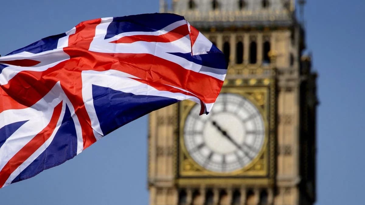 Londra alocă 100 de milioane de lire pentru apărarea aeriană a Ucrainei, inclusiv pentru rachete Patriot