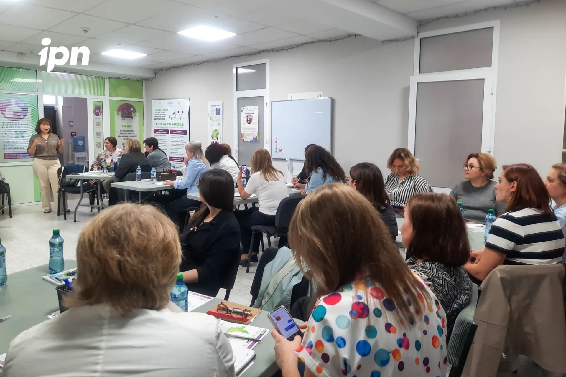 Specialiștii Youth Klinic Moldova, instruiți pentru a răspunde mai bine nevoilor adolescenților