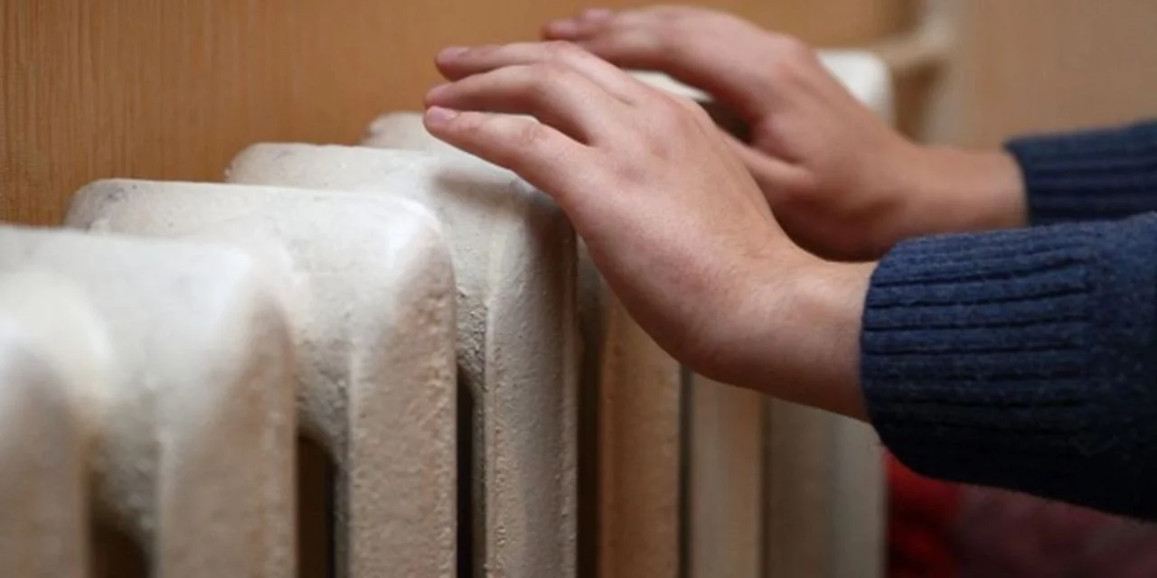 Lovitură pentru consumatori. Termoelectrica și CET-Nord cer dublarea tarifelor la căldură