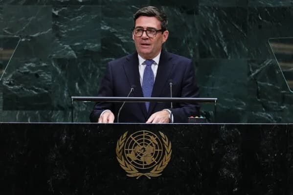 VIDEO // Londra acordă R. Moldova sprijin împotriva ingerințelor rusești în alegeri: „Rolul Republicii Moldova devine tot mai pronunțat în comunitatea cibernetică din Europa”