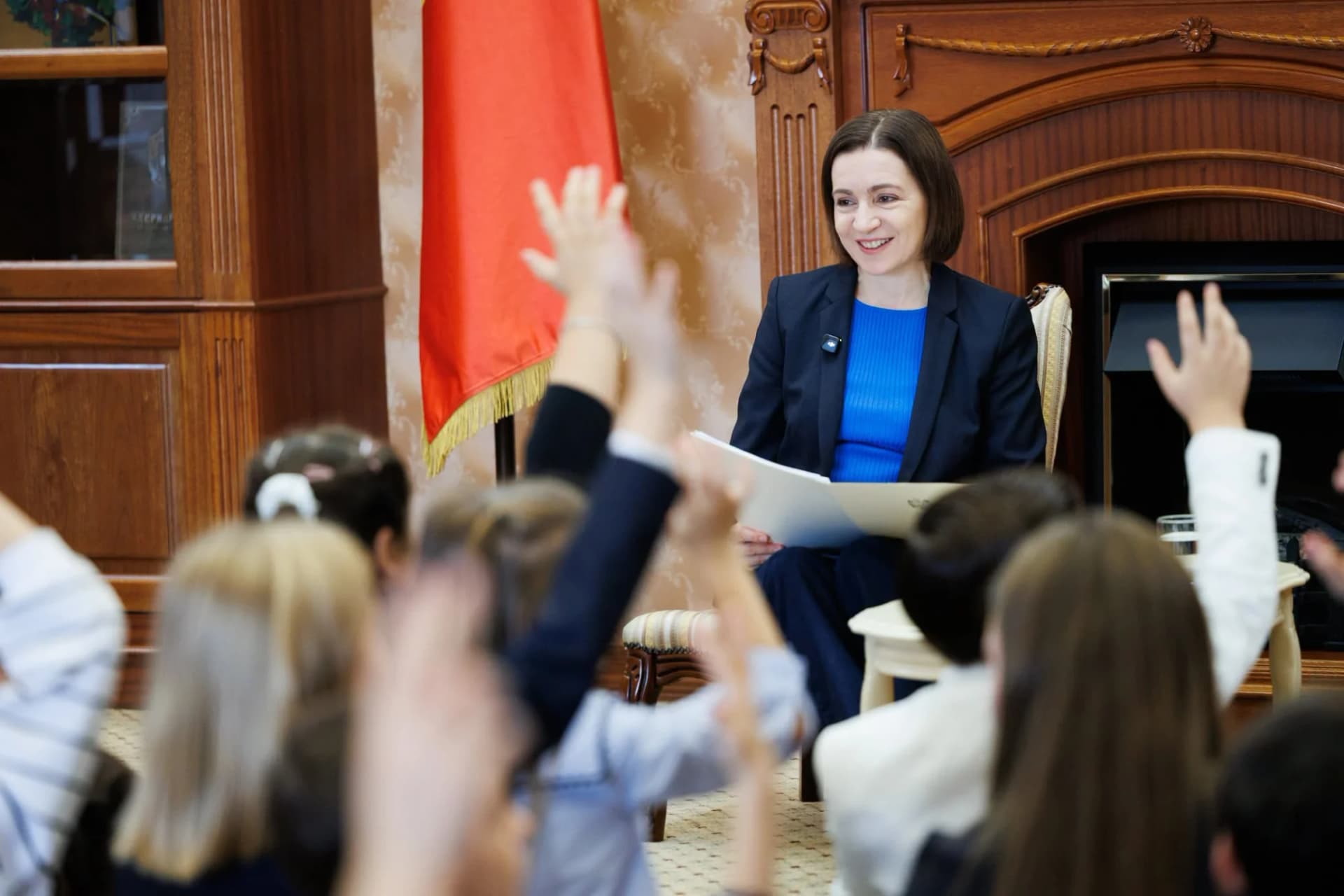 Maia Sandu, după o întâlnire cu un grup de copii: Vom discuta cu Ministerul Educației ca primele 30 de minute ale zilei să fie obligatoriu dedicate lecturii