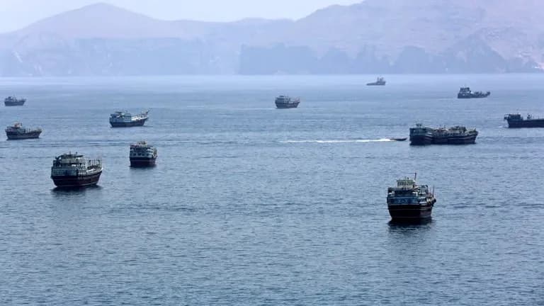 FT: Iranul atacă petroliere și dincolo de Strâmtoarea Ormuz, în încercarea de a limita exporturile de petrol din Golf