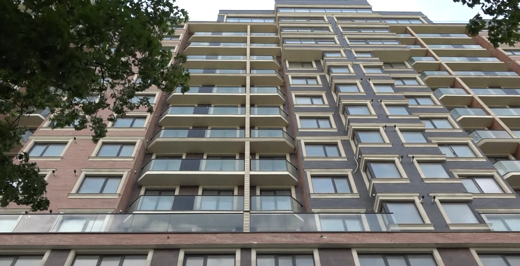 Proprietarii apartamentelor din Chișinău și Bălți ar putea primi vouchere pentru modernizarea instalațiilor de încălzire centralizată