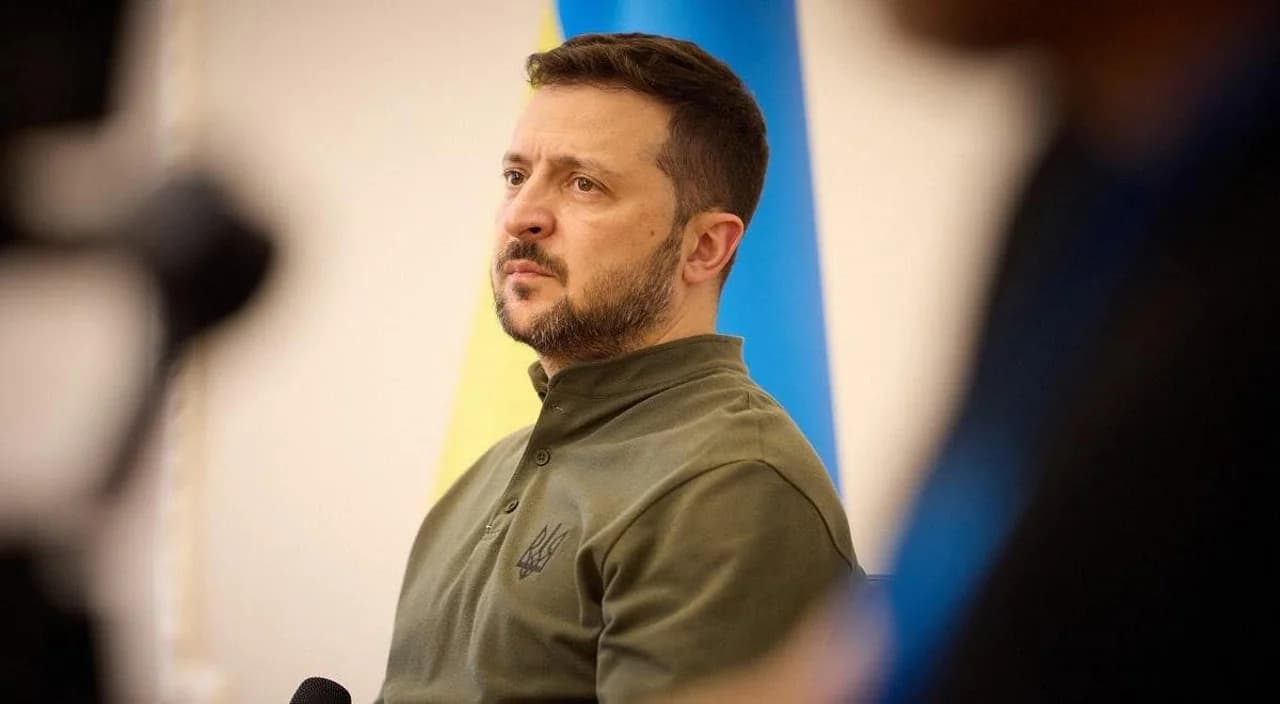 Zelenski afirmă că Ucraina trebuie să se afle „la masa negocierilor „în cazul unei posibile întâlniri Putin-Trump-Xi