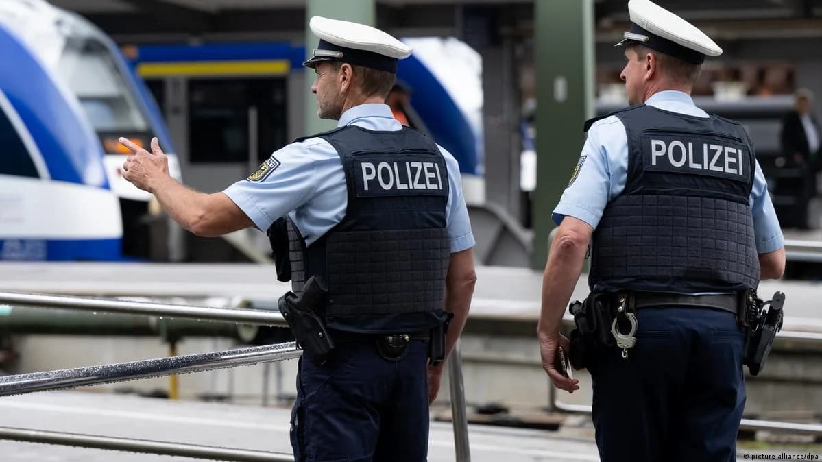 Poliția germană a arestat doi cetățeni belaruși suspectați de plănuirea unor acte de sabotaj în numele Rusiei